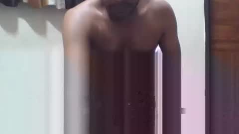 brownwolfie28 online show from 11.03.25