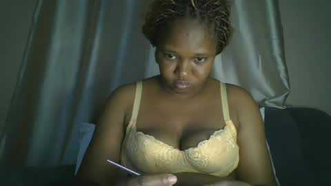 Snapshot of browny_kinky chatting on 07.01.26 pitch online show from 07.01.26