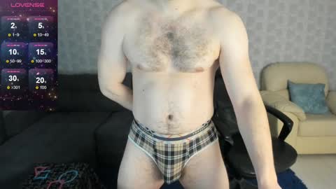 Bruce Wayne94 online show from 02.04.25