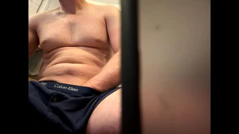Snapshot of brucelogan80 chatting on 04.29.26 brucelogan80 online show from 04.29.26