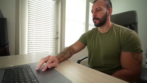 onlyfans BRUCESTRYKER online show from 01.08.25