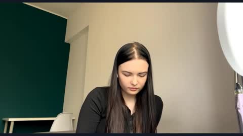 Luna online show from 04.28.26