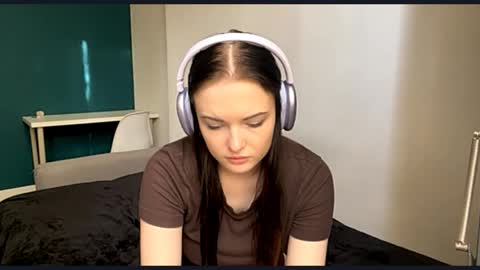 Snapshot of brunaceasor chatting on 05.11.26 Luna online show from 05.11.26