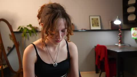 Tess online show from 04.30.26