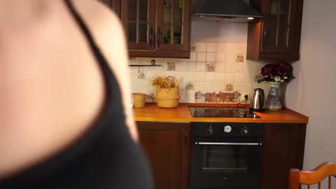 Tess online show from 05.01.26