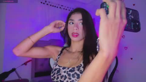 SARAH  online show from 05.14.26