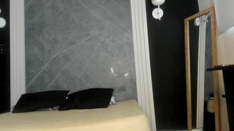 brunette online show from 12.29.24