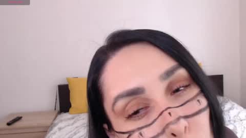 Snapshot of brunettgirl_ chatting on 05.12.26 Ellis online show from 05.12.26