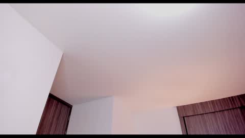 Snapshot of brunnahart chatting on 12.31.24     online show from 12.31.24