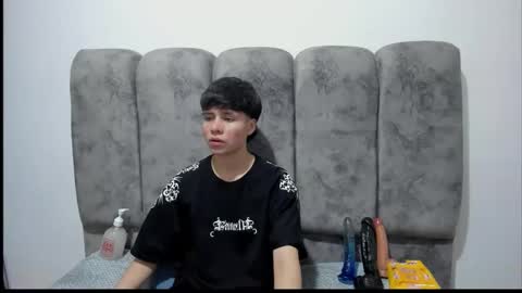 Snapshot of bruno_cruz chatting on 04.16.26 Bruno Cruz online show from 04.16.26