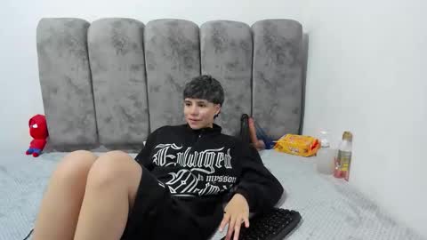 Snapshot of bruno_cruz chatting on 04.29.26 Bruno Cruz online show from 04.29.26