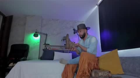 Andres Suarez online show from 10.30.25