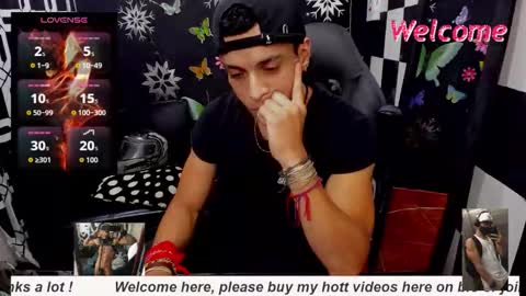 Join my fan club here 150 tokens a month online show from 10.10.25