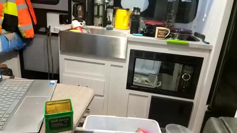 Snapshot of brushsquach chatting on 02.21.25 Steve... aka SkinnieDippin aka TimberTramp online show from 02.21.25