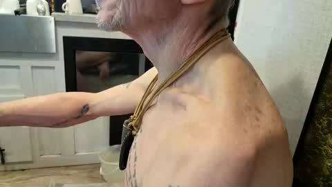 Steve... aka SkinnieDippin aka TimberTramp online show from 01.13.26