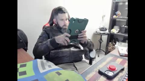 BRUTALMASTER1983 online show from 01.12.26