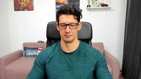 Brutus K online show from 12.03.24