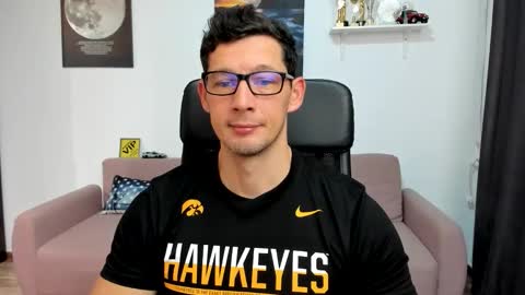 Brutus K online show from 11.17.25