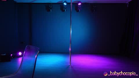 Bubble  gum  online show from 01.16.26