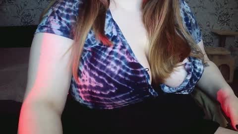 Snapshot of bubble_bambam chatting on 02.07.25 Nancy 3 online show from 02.07.25