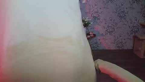 Snapshot of bubble_bambam chatting on 02.10.25 Nancy 3 online show from 02.10.25