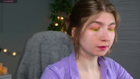 Snapshot of bubble_kiss chatting on 03.27.26 bubble_kiss online show from 03.27.26