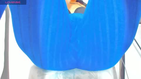 Snapshot of bubblebum4you chatting on 01.12.25 bubblebum4you online show from 01.12.25