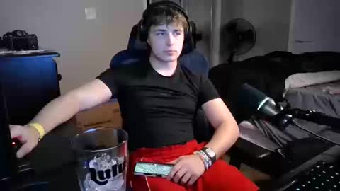 BubblebuttBdn online show from 10.17.25