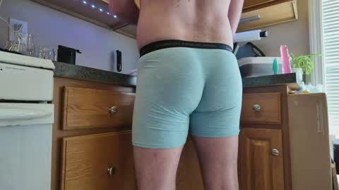 Snapshot of bubblebutttluke chatting on 08.01.26 bubblebutttluke online show from 08.01.26