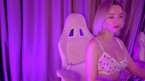 bubbling_crush online show from 03.04.25