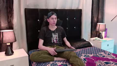 Bublee01 online show from 09.13.25