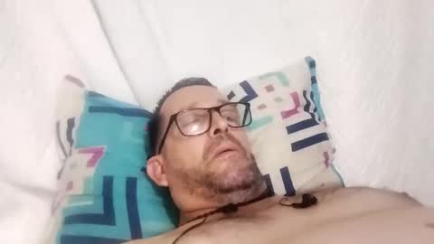 buchs32 online show from 10.27.25