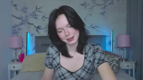 Leona online show from 03.16.26