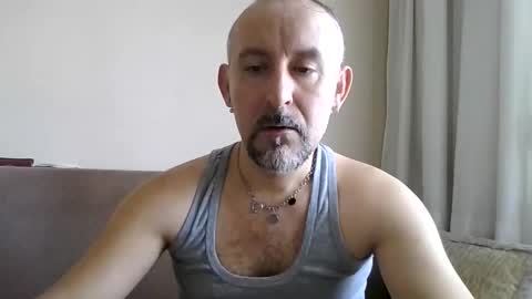 Snapshot of buckwessle chatting on 11.15.25 Buck Wessle online show from 11.15.25