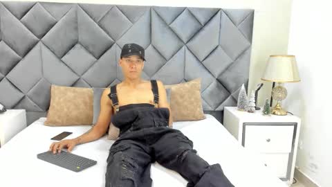 Buda y Cataleya online show from 12.14.25