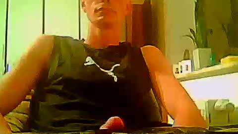 Snapshot of buddea chatting on 10.23.25 buddea online show from 10.23.25