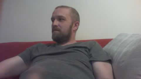 Snapshot of budgie1095 chatting on 01.06.25 budgie1095 online show from 01.06.25