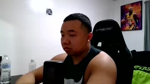 Snapshot of buffsexyman24 chatting on 02.22.26 buffsexyman24 online show from 02.22.26