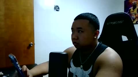 buffsexyman24 online show from 04.05.26