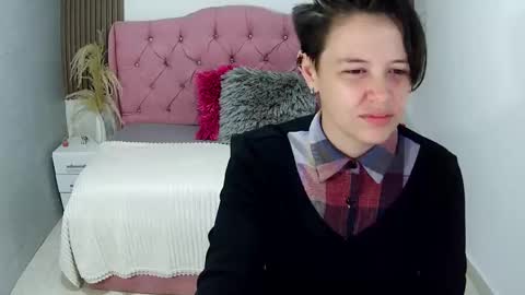 bug2025 online show from 04.18.26