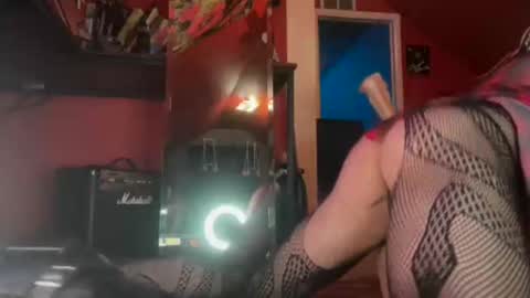 Yourtrippyhippy online show from 03.29.26