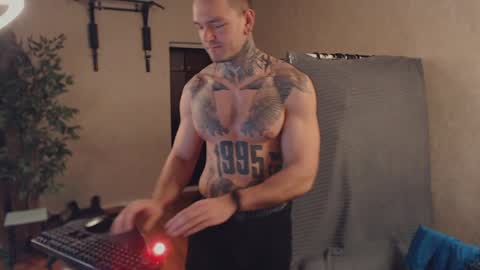 Dmitriy  online show from 01.18.25