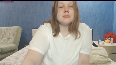 Eva 22  and Anton 24   PVT IS OPENED 60min online show from 01.09.25