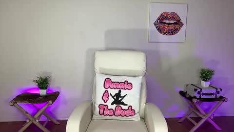 BUNNIE and THE DUDE TheLebowskis online show from 10.27.25