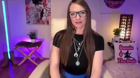 BUNNIE and THE DUDE TheLebowskis online show from 01.19.26