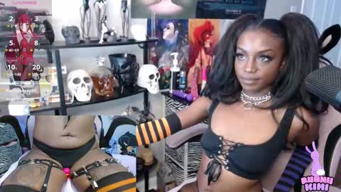 Snapshot of bunniikimi chatting on 09.15.25 Bunnii Kimi online show from 09.15.25