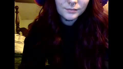 Snapshot of bunnituki chatting on 10.28.25 bunnituki online show from 10.28.25