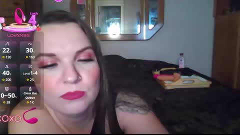 Snapshot of bunny_n_clyde_69 chatting on 11.26.25 Bunny N Clyde online show from 11.26.25