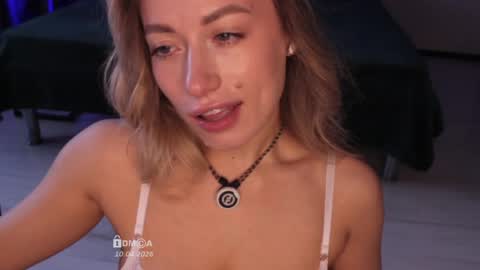 B U N N Y online show from 04.10.26