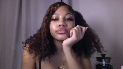 Snapshot of bunnybarbi3 chatting on 10.17.25 bunnybarbi3 online show from 10.17.25